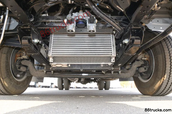 JAC Shuailing S6 151 hp 4X2(6 wheels) 4.18m Single Row Flatbed Light Truck (China VI) Chassis (1) | 86Trucks