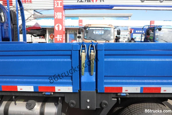 JAC Shuailing S7 136 hp 4X2(6 wheels) 3.85m Single Row Flatbed Light Truck (China VI) Body (3) | 86Trucks