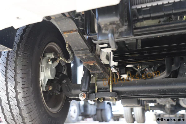 Kama Ruijie 1.6L 122 hp 4X2(6 wheels) 2.5m Double Row Flatbed Mini Truck (China VI) Chassis (2) | 86Trucks