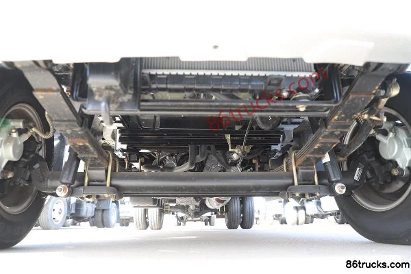 Kama Ruijie 1.6L 122 hp 4X2(6 wheels) 2.5m Double Row Flatbed Mini Truck (China VI) Chassis (1) | 86Trucks