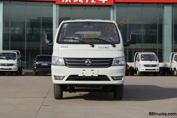 Dongfeng Xiaobawang W17 2.0L 133hp 4X2(6 wheels) Gasoline 2.95m Double Row Flatbed Light Truck (Wide Track) Exterior (2) | 86Trucks