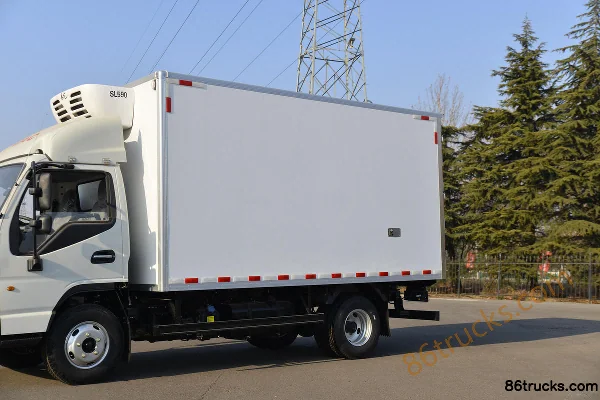 JAC Kangling H5 132 hp 4X2(6 wheels) 4.03m Single Row Refrigerated Truck (China VI) Body (1) | 86Trucks