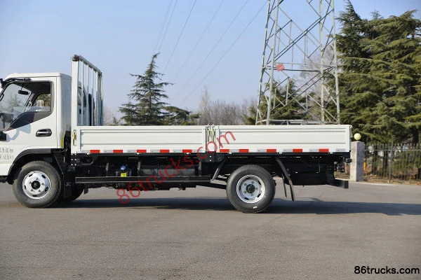 JAC Kangling H5 132hp 4X2(6 wheels) 4.18m single-row flatbed light truck (China VI) Body (2) | 86Trucks