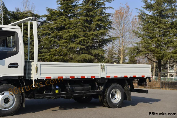 JAC Kangling H5 132hp 4X2(6 wheels) 4.18m single-row flatbed light truck (China VI) Body (1) | 86Trucks