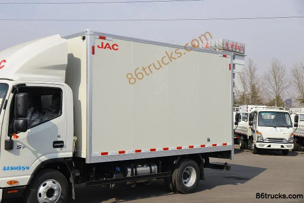 JAC Shuailing S7 160 hp 4X2(6 wheels) 4.12m single-row van light truck (China VI) Body (1) | 86Trucks