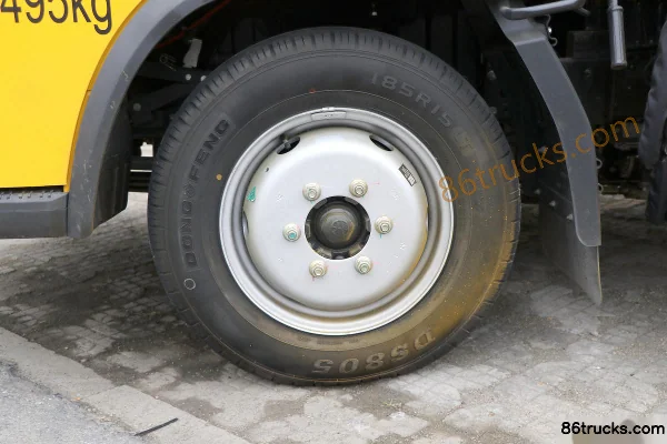 Foton Times Leader S1 120hp 4X2(6 wheels) Aerial Work Truck (Chengliwei Brand) Chassis (2) | 86Trucks