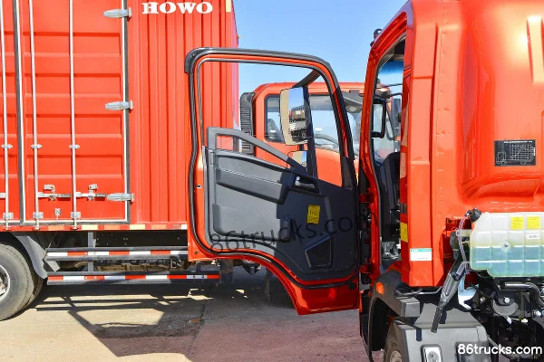 Sinotruk HOWO Hanjiang 160 hp 4X2(6 wheels) 4.15m Single Row Cage Light Truck (China VI) Cab (1) | 86Trucks