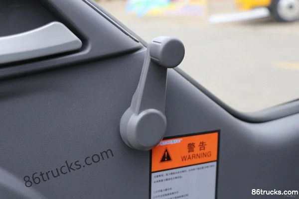Foton Times Xiaoka Star 3 115 hp 4X2(6 wheels) Compressed Garbage Truck (China VI) (Chengliwei Brand) Cab (3) | 86Trucks