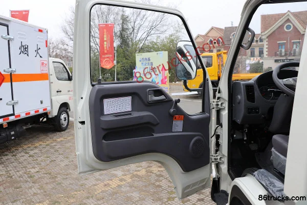 Foton Times Xiaoka Star 3 115 hp 4X2(6 wheels) Compressed Garbage Truck (China VI) (Chengliwei Brand) Cab (1) | 86Trucks