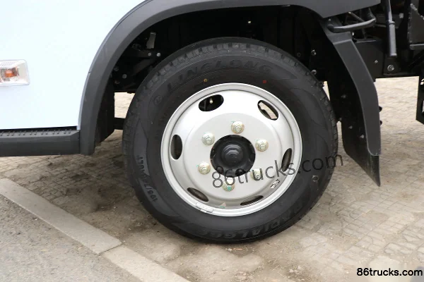 Foton Times Linghang S1 4.5T single-row pure electric small truck chassis 66.84kWh 4X2(6 roues) Châssis (2) | 86Trucks