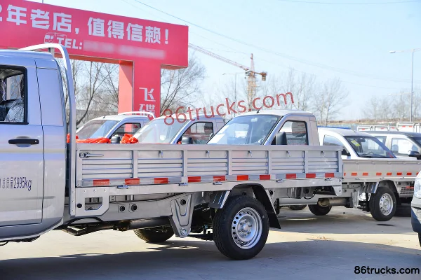 Wuling Rongguang New Card Extended Comfort 1.8L 125 hp 4X2(6 wheels) Gasoline 3.3m single-row flatbed micro truck (China VI) Body (1) | 86Tr