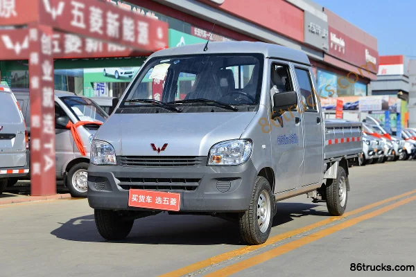 Wuling Sunshine 2010 Practical II Short Body 82hp 1.1L Minibus Exterior (3) | 86Trucks