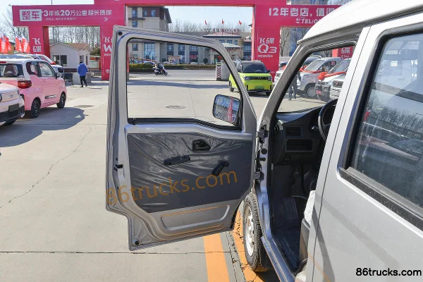 Wuling Sunshine 2010 Practical II Short Body 82hp 1.1L Minibus Cab (1) | 86Trucks