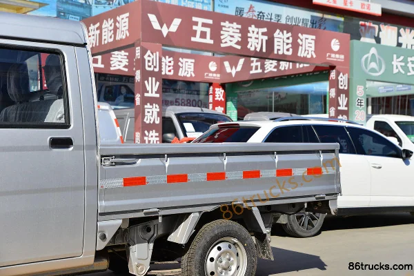 Wuling Sunshine 2010 Practical II Short Body 82hp 1.1L Minibus (1) | 86Trucks