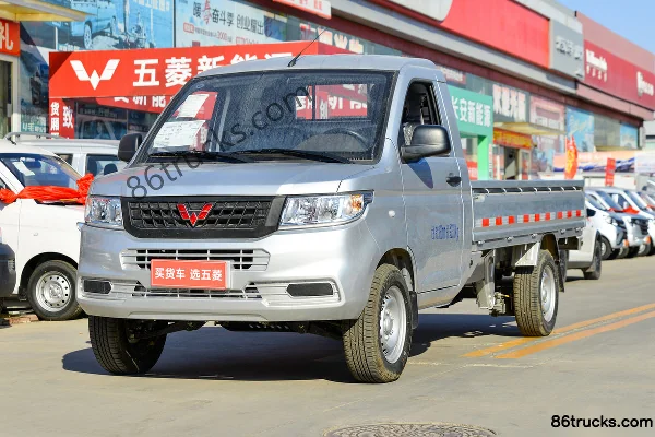 Wuling Rongguang New Card Basic 2L 136ch 4X2(6 roues) Essence 3.69m simple rangée camion plateau micro Extérieur (3) | 86Trucks