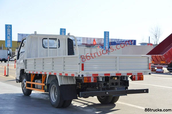 JMC Shunwei petit camion 143ch 4X2(6 roues) 3,7m porteur plateau simple cabine (China VI) (freins pneumatiques) Carrosserie (3) | 86Trucks