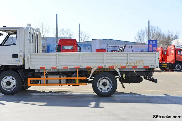 JMC Shunwei petit camion 143ch 4X2(6 roues) 3,7m porteur plateau simple cabine (China VI) (freins pneumatiques) Carrosserie (1) | 86Trucks