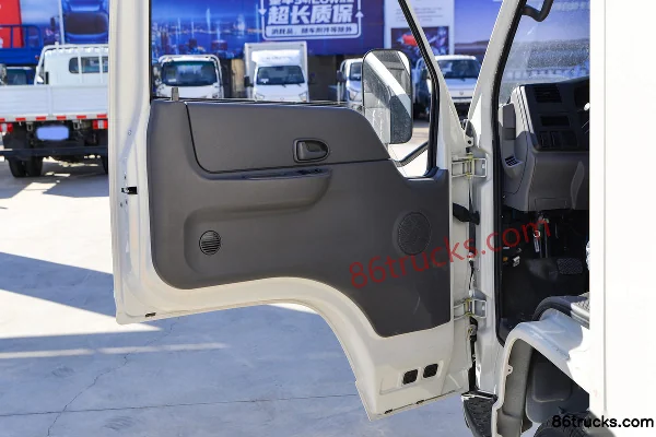 JMC Shunwei Light Truck 143hp 4X2(6 wheels) 3.85m single-row van light truck (China VI) (hydraulic brake) Cab (2) | 86Trucks