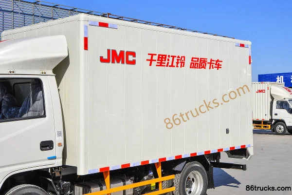 JMC Shunwei Light Truck 143hp 4X2(6 wheels) 3.85m single-row van light truck (China VI) (hydraulic brake) Body (1) | 86Trucks
