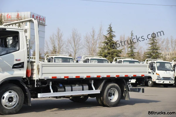 JAC Junling V5 150 hp 4X2(6 wheels) 4.22m single-row flatbed truck Body (1) | 86Trucks