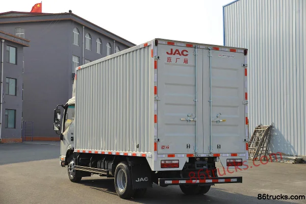 JAC Junling S6 Comfort Edition 2.5L Diesel 160hp 4X2(6 wheels) Fast Gear 8-Speed 3.82m Semi-Cab Cargo Truck Body (3) | 86Trucks