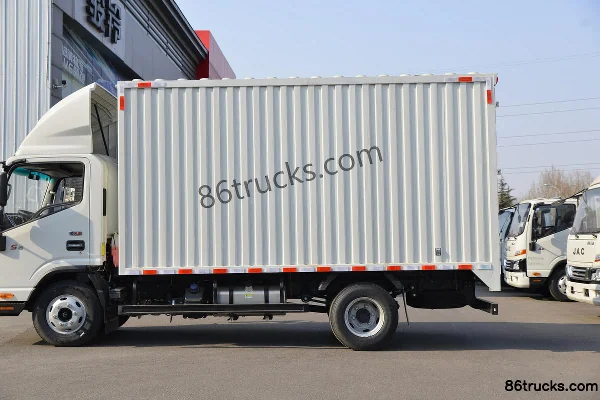JAC Junling S6 Comfort Edition 2.5L Diesel 160hp 4X2(6 wheels) Fast Gear 8-Speed 3.82m Semi-Cab Cargo Truck Body (2) | 86Trucks