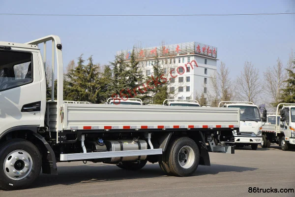 JAC Junling V6 152 hp 4X2(6 wheels) 4.22m single row flatbed light truck Body (1) | 86Trucks