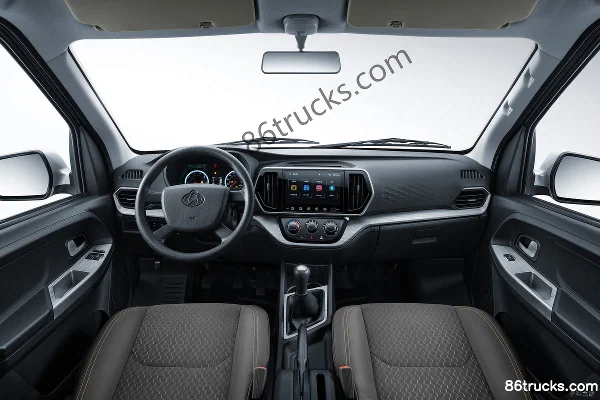 Ankai New Changan Ruixing M60 2023 Elite 116hp 1.5L Gasoline 2-Seat Panel Van (China VI) Cab (1) | 86Trucks
