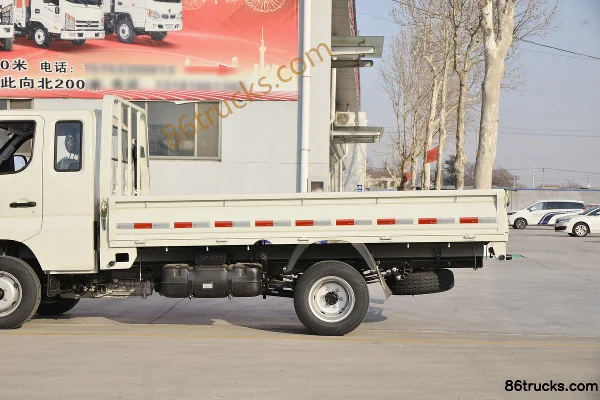 Foton Xiangling M2 Luxury 1.5L 143hp 4X2(6 wheels) Gasoline 3.3m Half Row Flatbed Mini Truck Body (2) | 86Trucks