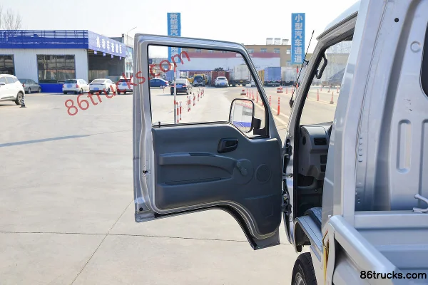 Foton Times Yuling VQ1 1,2 L 91 ch 4X2(6 roues) essence camion léger à plateau ridelles 3,05 m cabine simple (China VI) (1) | 86Trucks