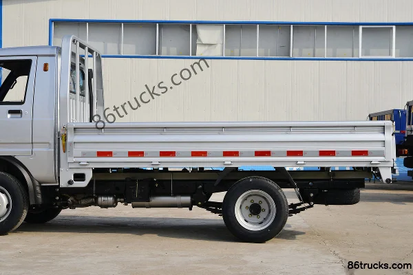 Foton Yuling VQ1 1.6L 122hp 4X2(6 wheels) Gasoline 3.05m Single Row Flatbed Mini Truck (China VI) Body (2) | 86Trucks