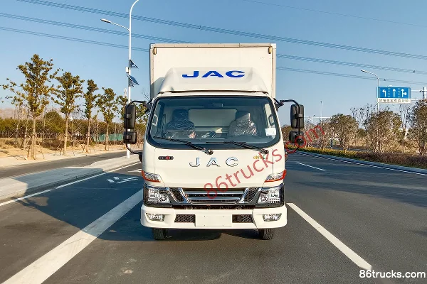 JAC EV5 (formerly Shuailing i5) 4.15m Single Row Pure Electric Box Truck Vision Power 76.18kWh 4X2(6 wheels) Exterior (2) | 86Trucks