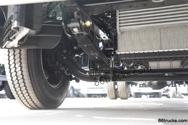 Foton Aoling Xin Jieyun 150 ch 4X2(6 roues) camion léger fourgon 4,14 m cabine simple (China VI) Châssis (2) | 86Trucks