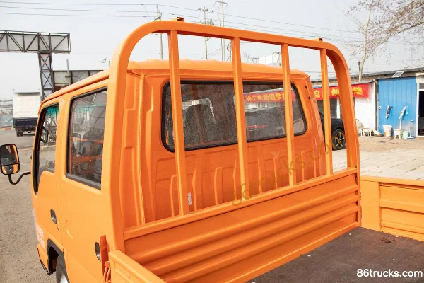 Qingling Isuzu EV100 3.235m Double Row Pure Electric Panel Light Truck 89.12kWh 4X2(6 wheels) Body (1) | 86Trucks