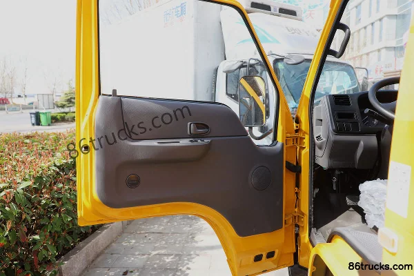 JMC Shunwei châssis étroit version renforcée 127 ch 4X2(6 roues) 3,25 m camion porteur à plateau double cabine (China VI) (freins hydrauliqu