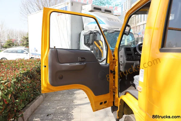 JMC Shunwei châssis étroit version renforcée 127 ch 4X2(6 roues) 3,25 m camion porteur à plateau double cabine (China VI) (freins hydrauliqu
