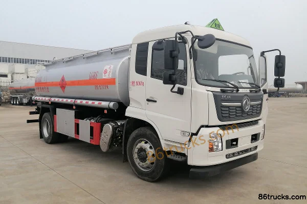 Dongfeng Commercial Vehicle Tianjin 210 hp 4X2(6 wheels) oil tanker (Chusheng brand) Exterior