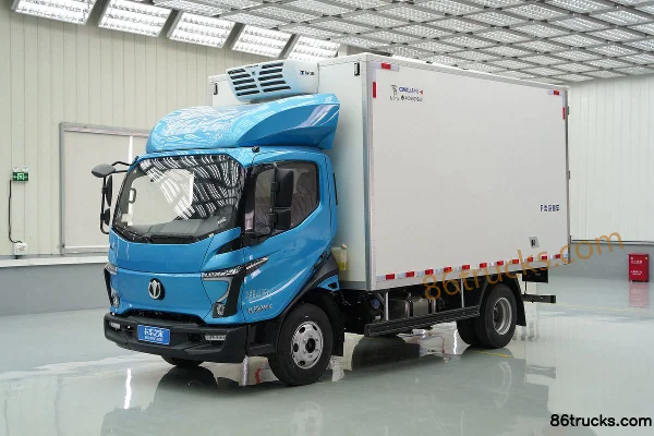Feidi W5 160hp 4X2(6 wheels) 4.085m refrigerated truck (6-speed) Exterior (3) | 86Trucks