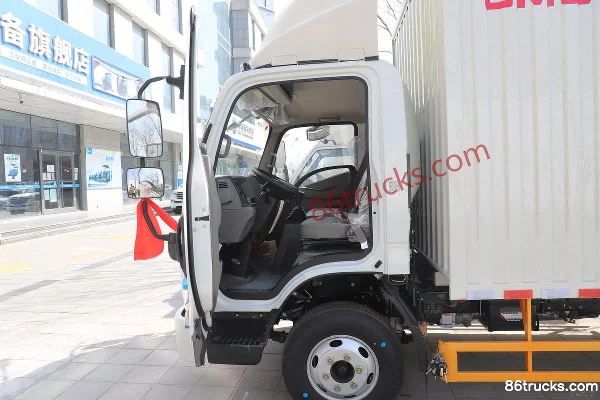 JMC Kaiwei Wide Body 143 hp 4X2(6 wheels) 4.2m Single Row Box Light Truck (China VI) (Air Brake) Cab (1) | 86Trucks