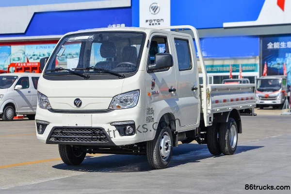 Foton Xiangling M1 Deluxe 1.6L 122hp 4X2(6 wheels) Gasoline 2.55m Double Row Flatbed Mini Truck Exterior (3) | 86Trucks
