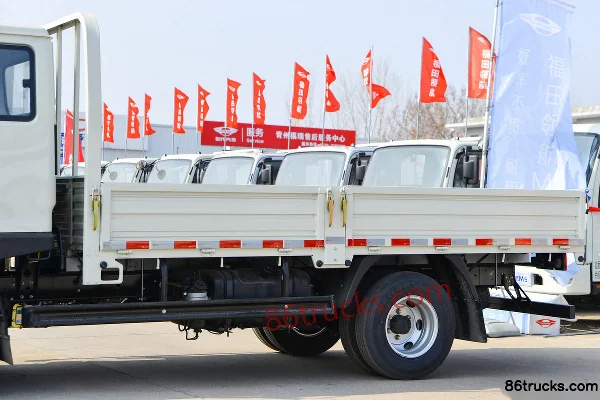 Foton Times Pilot M5 132hp 4X2(6 wheels) 3.8m half-row flatbed light truck (China VI) Body (1) | 86Trucks