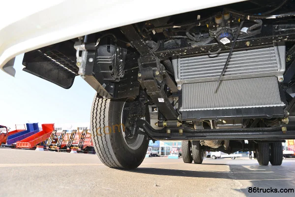 SHACMAN Commercial Vehicle Xuande Wing 9 150 hp 4X2(6 wheels) 4.15m refrigerated truck Chassis (2) | 86Trucks