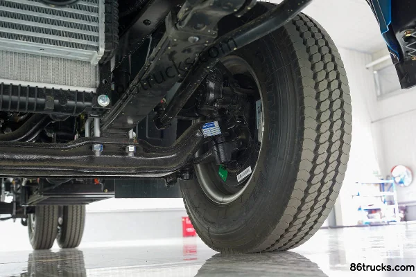 Feidi HW5 4.18m single-row plug-in hybrid flatbed light truck 17.52kWh 4X2(6 wheels) Chassis (3) | 86Trucks