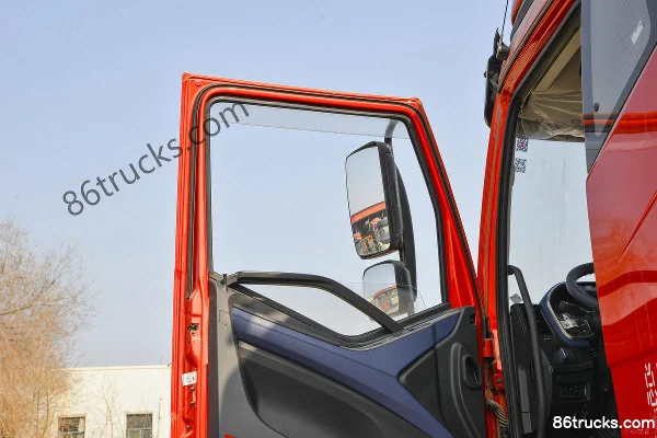 FAW Jiefang J6V Heavy Truck Zhihui Edition 460 hp 6X4(10 wheels) Tractor Truck (Fast Gear Hydraulic Retarder) Cab (3) | 86Trucks
