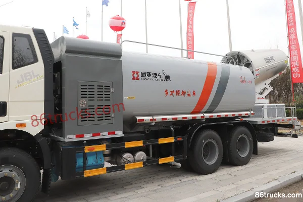 FAW Jiefang J6L 240hp 6X4(10 wheels) Multi-function Dust Suppression Truck (Tongyada Brand) Body (1) | 86Trucks