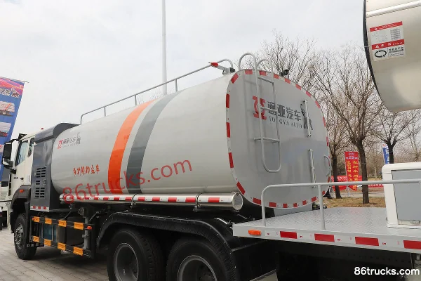 Sinotruk HOWO NX 310 hp 6X4(10 wheels) Multi-function Dust Suppression Truck (Tongyada Brand) Body (2) | 86Trucks