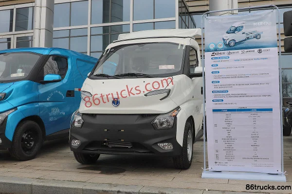 Feidi EQ2 4X2(6 wheels) 2.2-ton Pure Electric Washing and Sweeping Truck (Jierui brand) 41.86 kWh Exterior (3) | 86Trucks