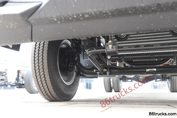 Feidi HW5 4.18m Single Row Plug-in Hybrid Cargo Cage Light Truck 17.52kWh 4X2(6 wheels) Chassis (2) | 86Trucks