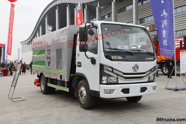 Dongfeng Dongfeng D6 Light Truck vacuum sweeper truck