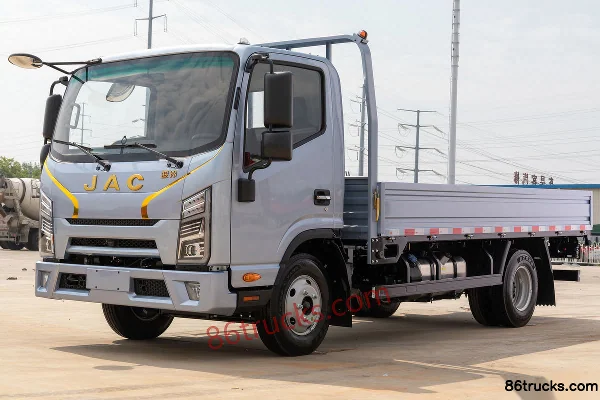 JAC Junling S6 140 ch 4X2(6 roues) 4,18 m cabine simple camion léger à plateaux (China VI) Extérieur (3) | 86Trucks